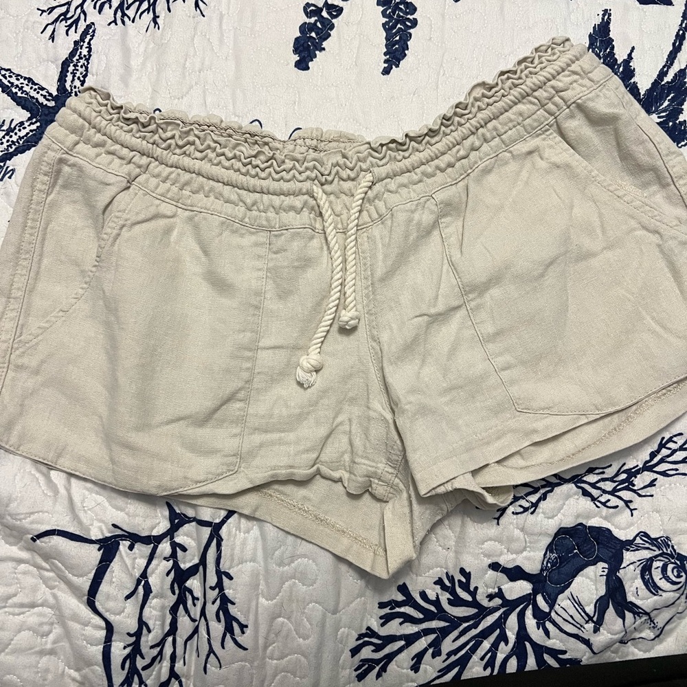Roxy Linen Shorts - Picture 2 of 5
